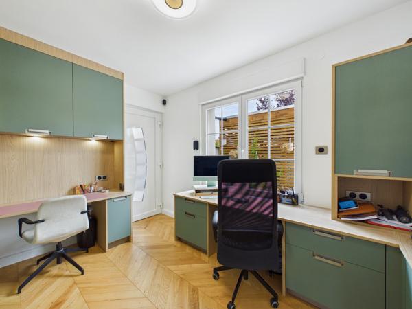 VILLA CONTEMPORAINE D'EXCEPTION   PRESTATIONS HAUT DE GAMME