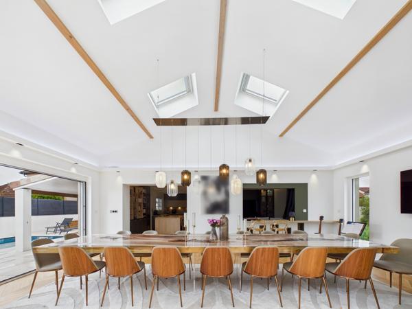 VILLA CONTEMPORAINE D'EXCEPTION   PRESTATIONS HAUT DE GAMME