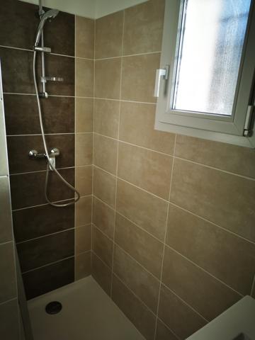 Montélimar (26200) Joli Studio meublé en location à Montélimar (26) avec JURISTIMMO