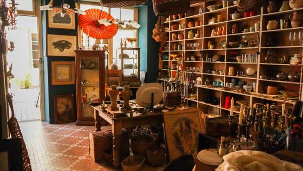 Maison + local commercial à Aignan (Gers)