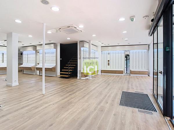 Local commercial Cholet 165 m2