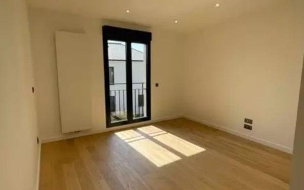 Maison à vendre    5 pièces •  Rosny-sous-Bois