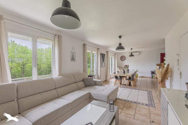 Maison à vendre |  Saint-Étienne-de-Chigny |  7 pièces | 155 m²