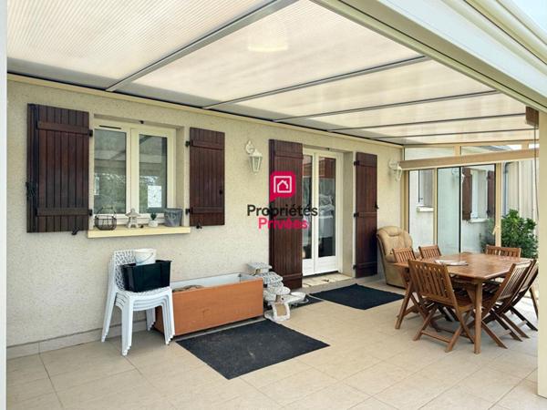 Maison Chinon 5 pièce(s) 140 m2 Terrain 2300m2