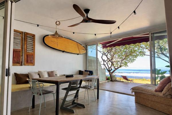 Duplex d’exception en front de mer à Saint-Leu