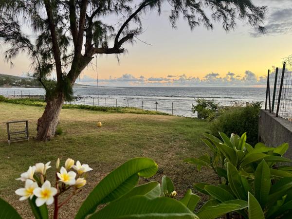 Duplex d’exception en front de mer à Saint-Leu