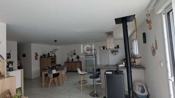 Maison contemporaine de plain-pied - CHAMPTOCEAUX / 108.88m² - 4 chambres - Garage - Terrasse - Jardin