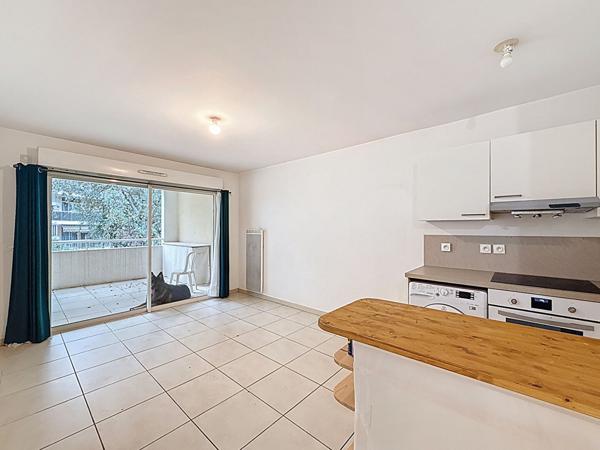 A vendre ? Appartement 2 pieces avec terrasse et jardin a Cannes