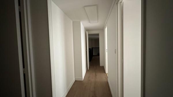 Bureaux à VENDRE d'une surface de 131,85 m2 situé en centre ville de Compiègne