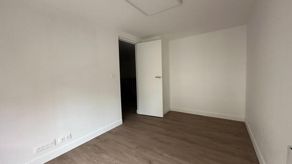 Bureaux à VENDRE d'une surface de 131,85 m2 situé en centre ville de Compiègne