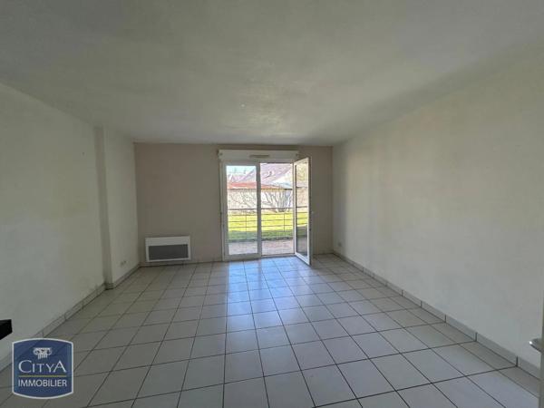 Appartement à louer 2 pièces 55.98m²