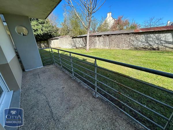 Appartement à louer 2 pièces 55.98m²