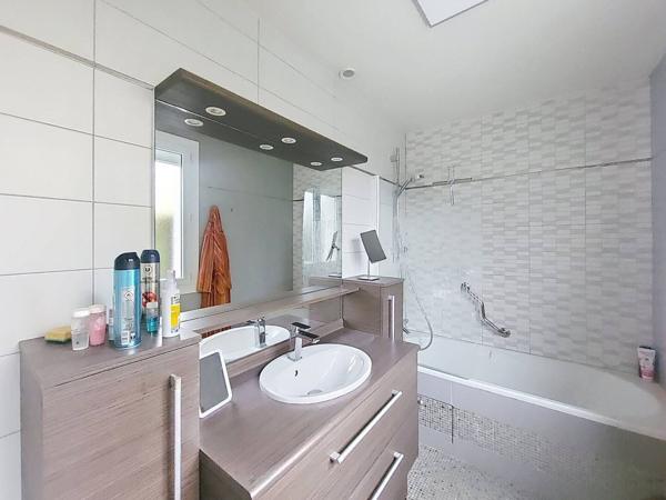 Maison Ozoir La Ferriere 7 pièce(s) 148.7 m2