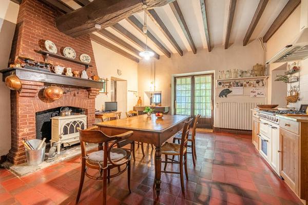 Maison de caractère à Peyrieu; Idéale chambres d'hôtes ou gîtes