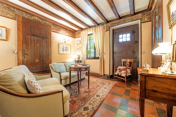 Maison de caractère à Peyrieu; Idéale chambres d'hôtes ou gîtes