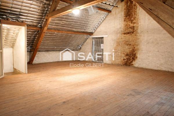 Charme et potentiel au cœur de Durtal.