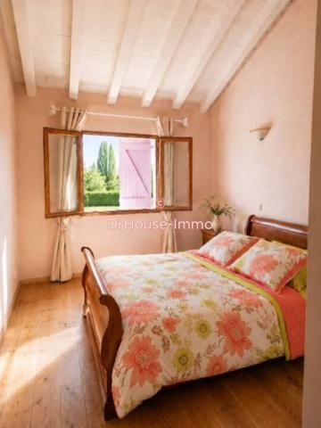 Maison à vendre 4 pièces de 197 m²