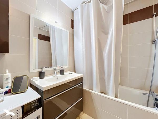 Maison 296 520 € Eysines 3 p 67 m² DPE C
