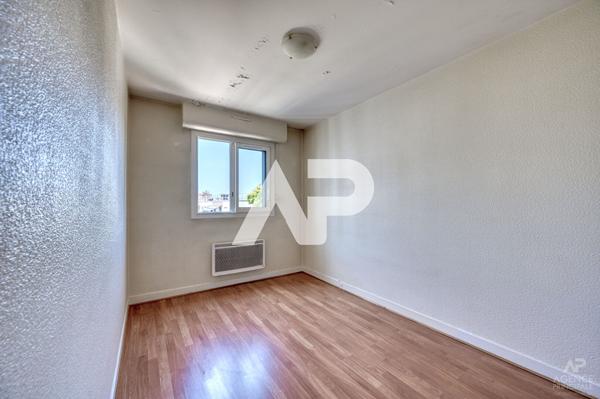 Appartement Rueil Malmaison 3 pièce(s) 69.85 m² 379 000 € **  - Référence  19899