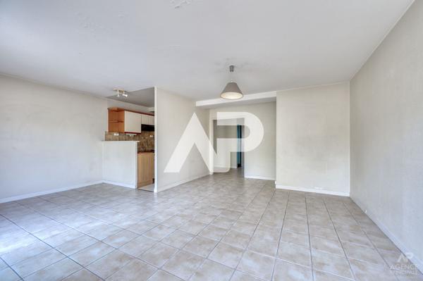 Appartement Rueil Malmaison 3 pièce(s) 69.85 m² 379 000 € **  - Référence  19899