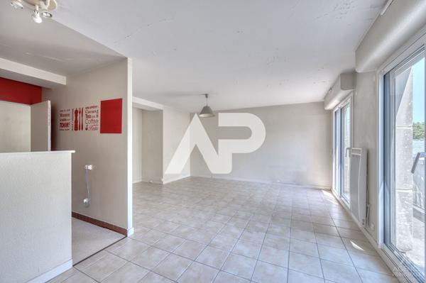 Appartement Rueil Malmaison 3 pièce(s) 69.85 m² 379 000 € **  - Référence  19899