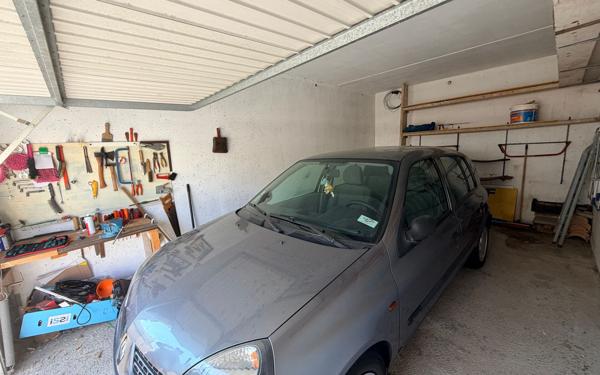 Stationnement à vendre