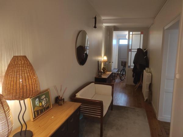 Maison à SAINT-JEAN-D'ANGELY, 17400 - 5 pièces 219m²