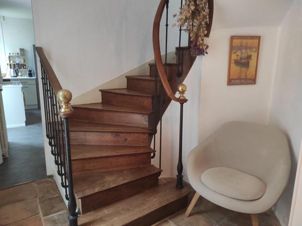 Maison à SAINT-JEAN-D'ANGELY, 17400 - 5 pièces 219m²