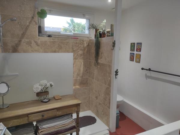 Maison à SAINT-JEAN-D'ANGELY, 17400 - 5 pièces 219m²