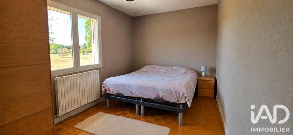Maison à vendre 7 pièces 194 m² Cours-de-Pile