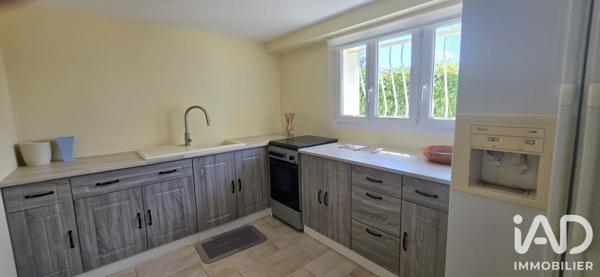Maison à vendre 7 pièces 194 m² Cours-de-Pile