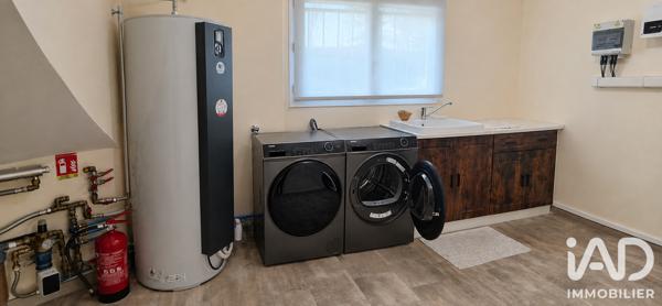 Maison à vendre 7 pièces 194 m² Cours-de-Pile