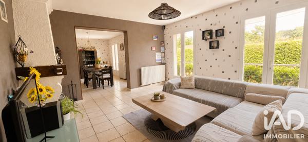 Maison à vendre 7 pièces 194 m² Cours-de-Pile