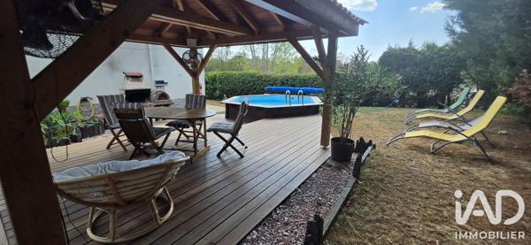 Maison à vendre 7 pièces 194 m² Cours-de-Pile