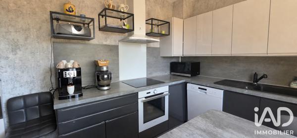 Maison à vendre 7 pièces 194 m² Cours-de-Pile
