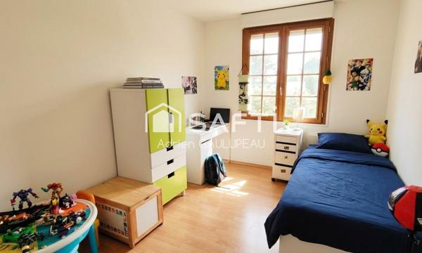 Propriété de 155m²  sur un terrain de 1800 m²