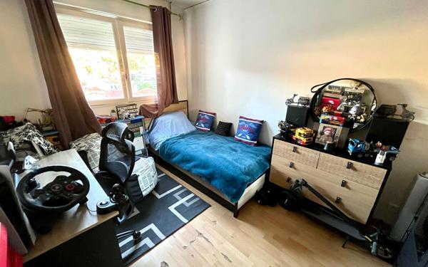 Appartement à vendre    3 pièces • 60 m2 Le Cannet