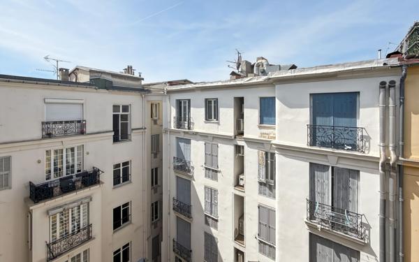 Appartement à vendre    3 pièces • 53 m2 Nice
