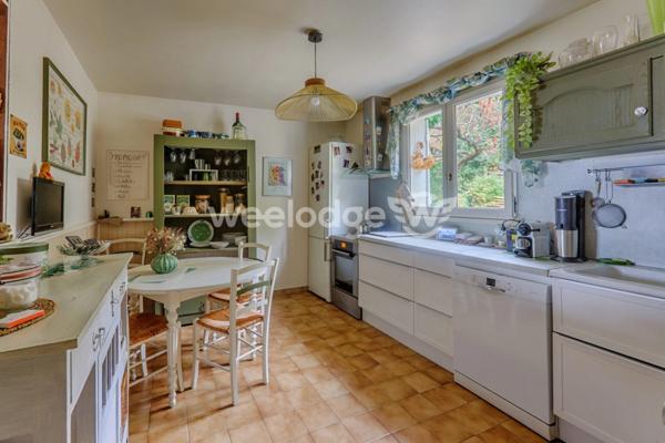 Maison à vendre 5 pièces de 138 m² à Chanteloup-les-Vignes