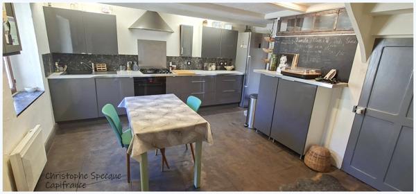 Maison à vendre LEZOUX  Maison avec terrasse, jardin et vaste espace garage(63)