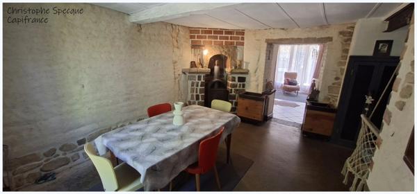 Maison à vendre LEZOUX  Maison avec terrasse, jardin et vaste espace garage(63)