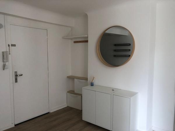 Appartement T3 à louer à Vannes Intramuros- 51 m2 - pas de parking