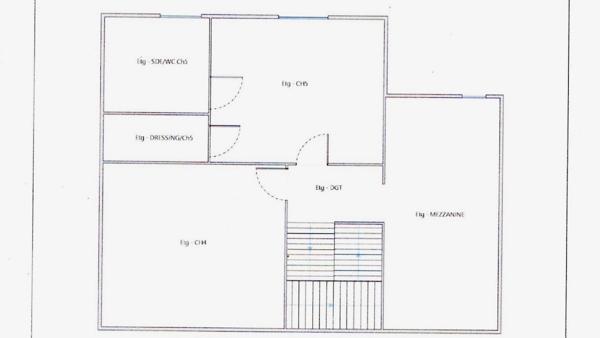 Maison à 6 pièces LAURIS (84) terrain 3136 m²