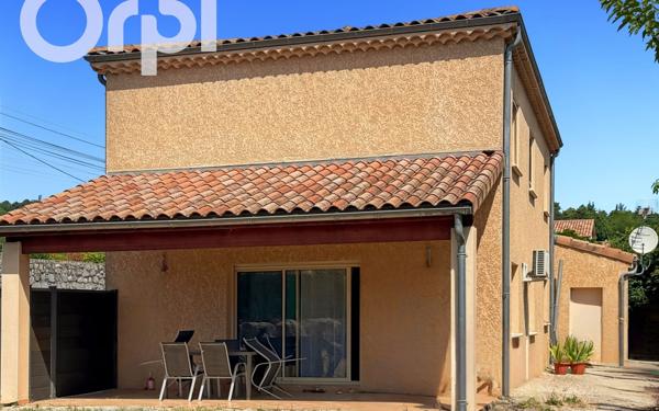 Maison à vendre    5 pièces • 122 m2 Aubenas