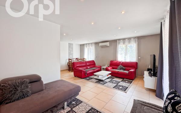Maison à vendre    5 pièces • 122 m2 Aubenas