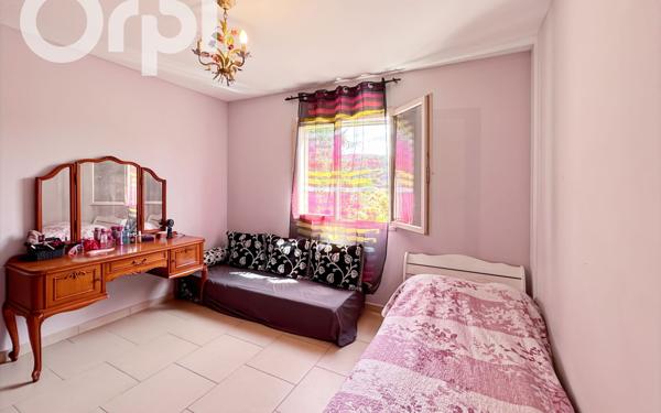 Maison à vendre    5 pièces • 122 m2 Aubenas