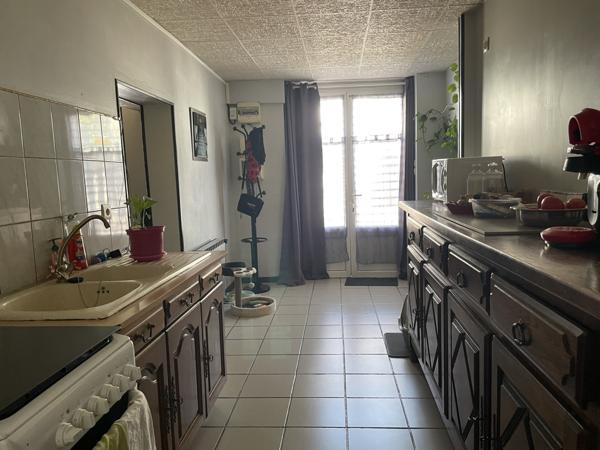 Maison de ville - proximité Châtellerault centre