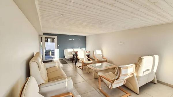 Maison à vendre 8 pièces de 245 m²