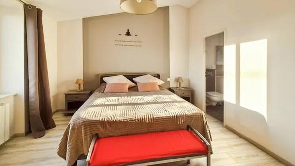 Maison à vendre 8 pièces de 245 m²