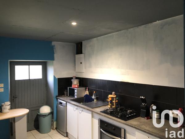 Maison à vendre 5 pièces 130 m² Saint-Jean-de-Sauves